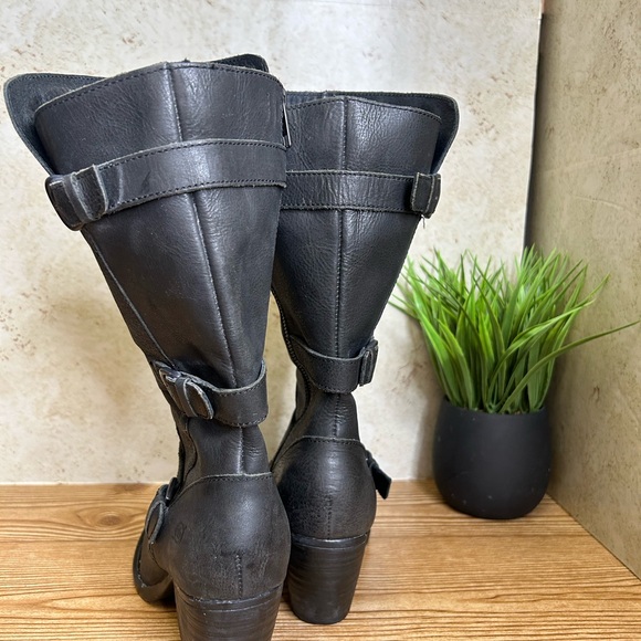 Maleri Boots by Born - Picture 4 of 6